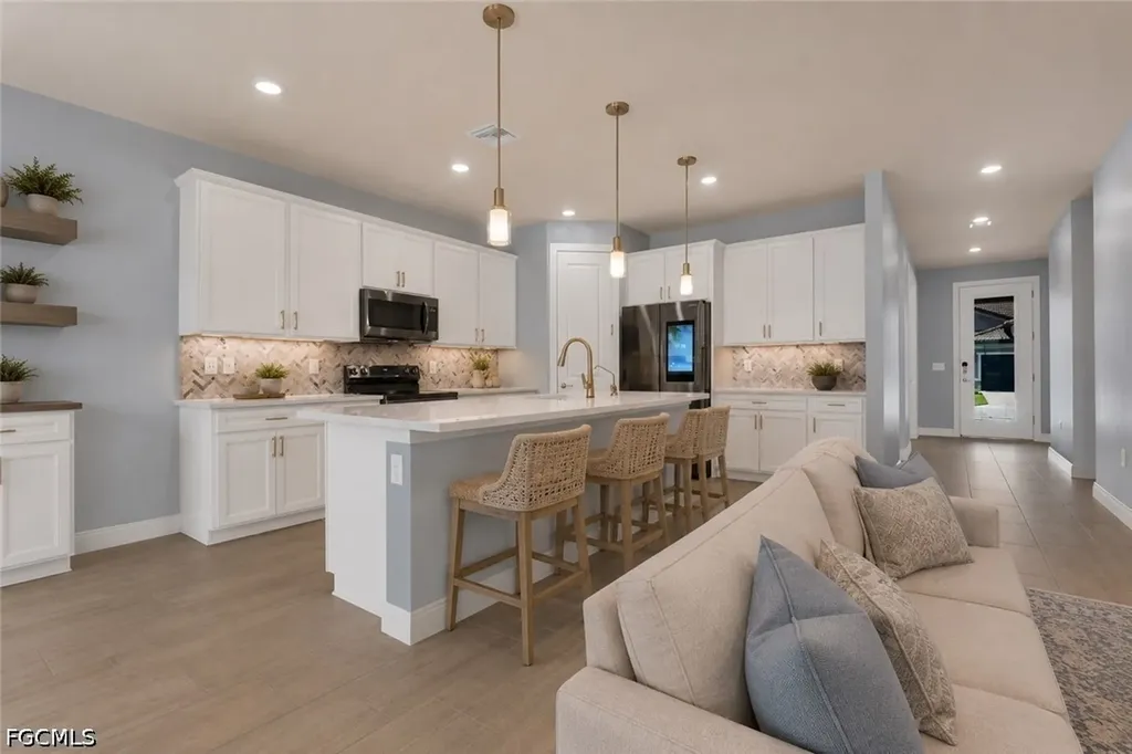 3943 Black Eagle Lane Fort Myers FL 33966