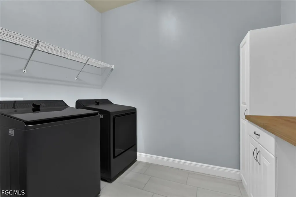 3943 Black Eagle Lane Fort Myers FL 33966
