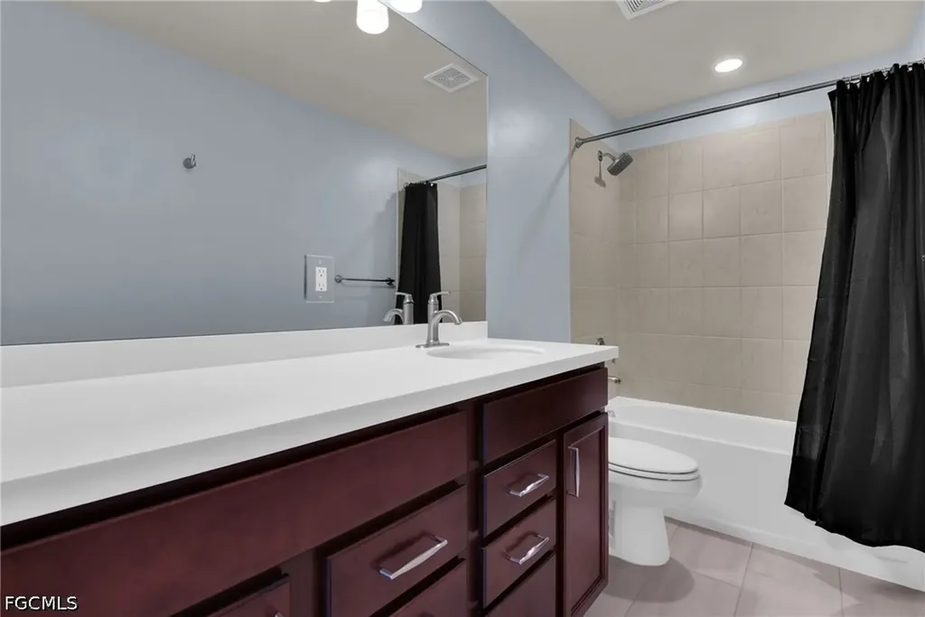 3943 Black Eagle Lane Fort Myers FL 33966