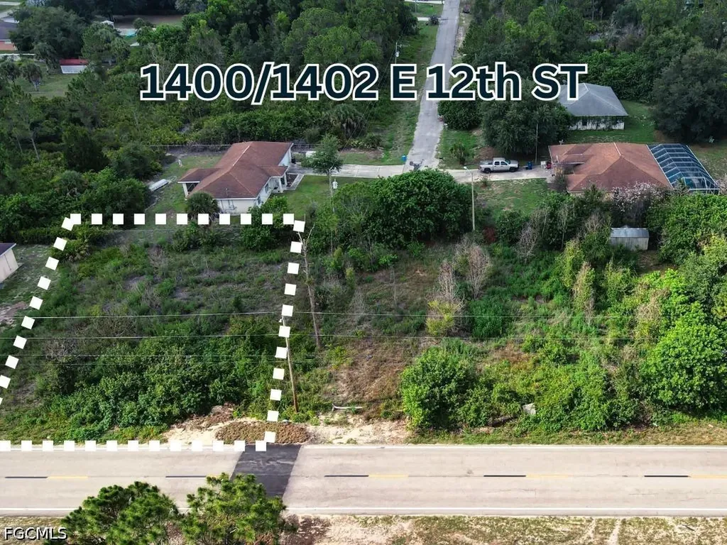 1402 E 12th Street Lehigh Acres FL 33972