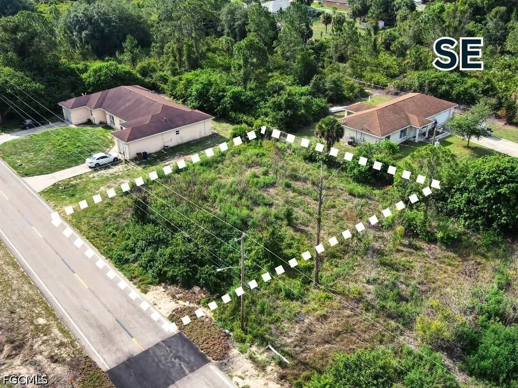 1402 E 12th Street Lehigh Acres FL 33972