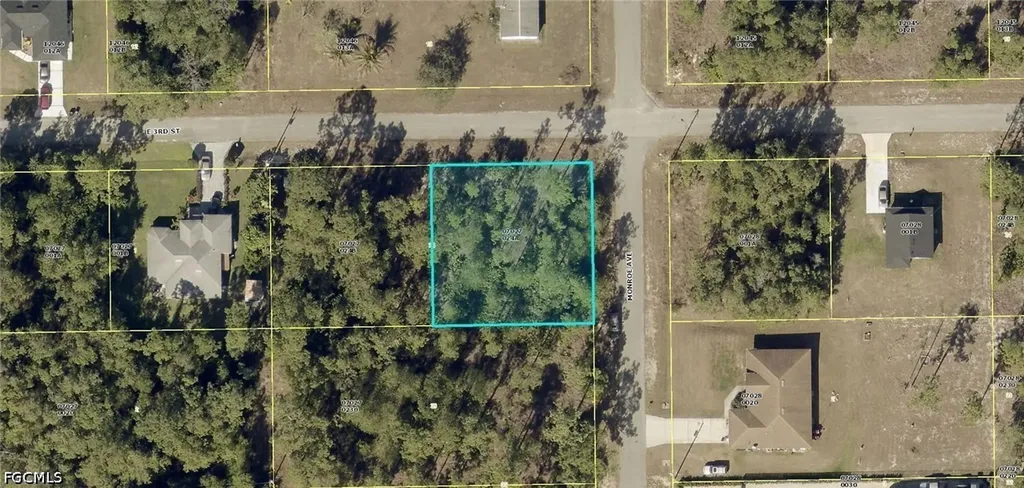 3706 E 3rd Street Lehigh Acres FL 33936