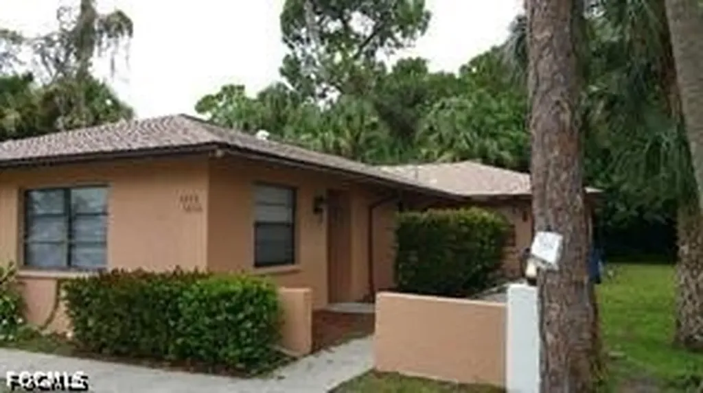 5860 Littlestone Court North Fort Myers FL 33903