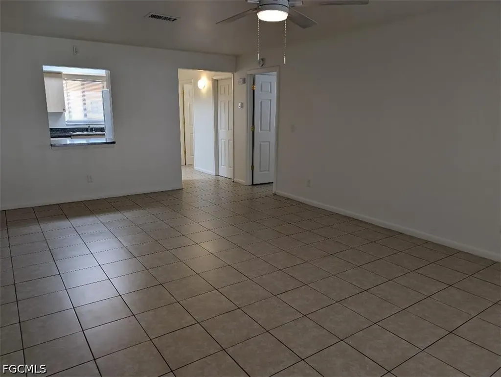 1318 SE 40th Terrace Cape Coral FL 33904