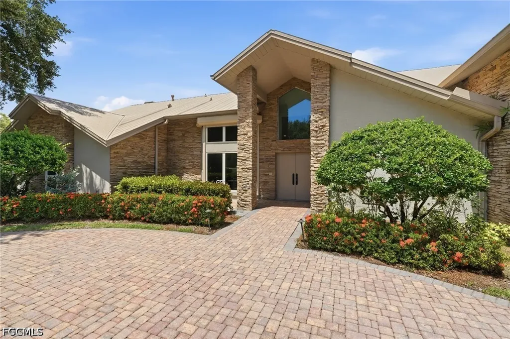 15821 Shamrock Drive Fort Myers FL 33912
