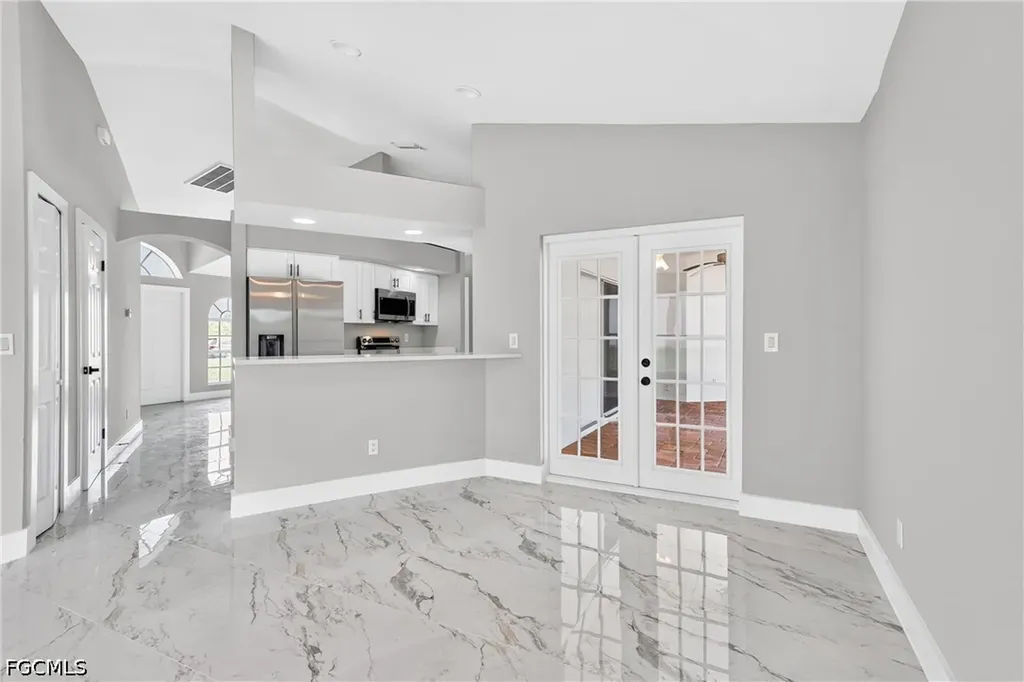 2105 Anita Avenue S Lehigh Acres FL 33976