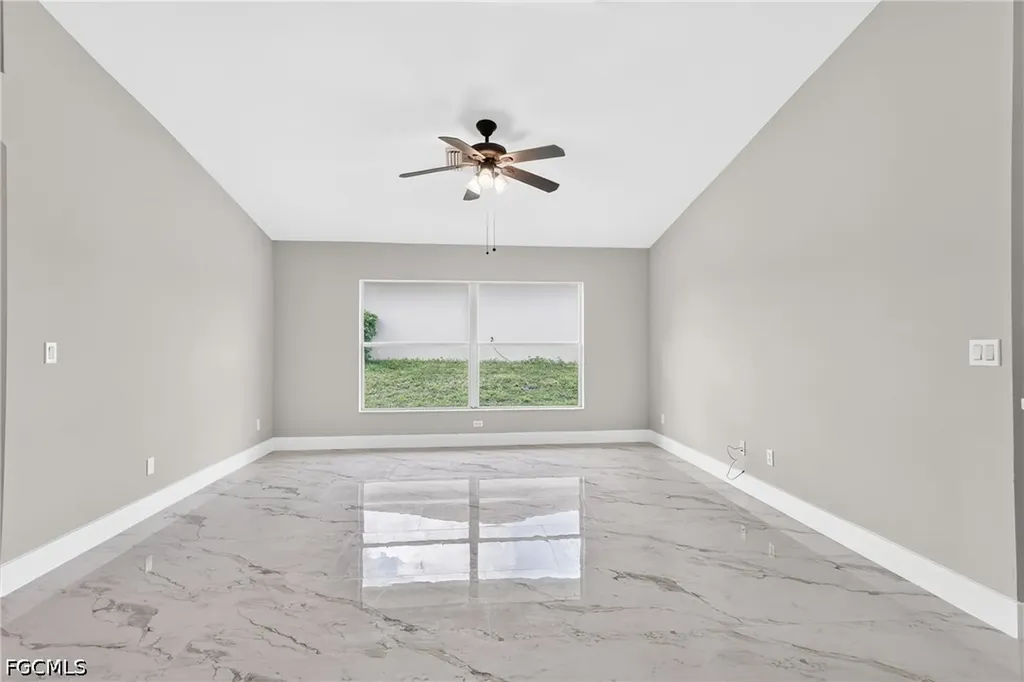 2105 Anita Avenue S Lehigh Acres FL 33976