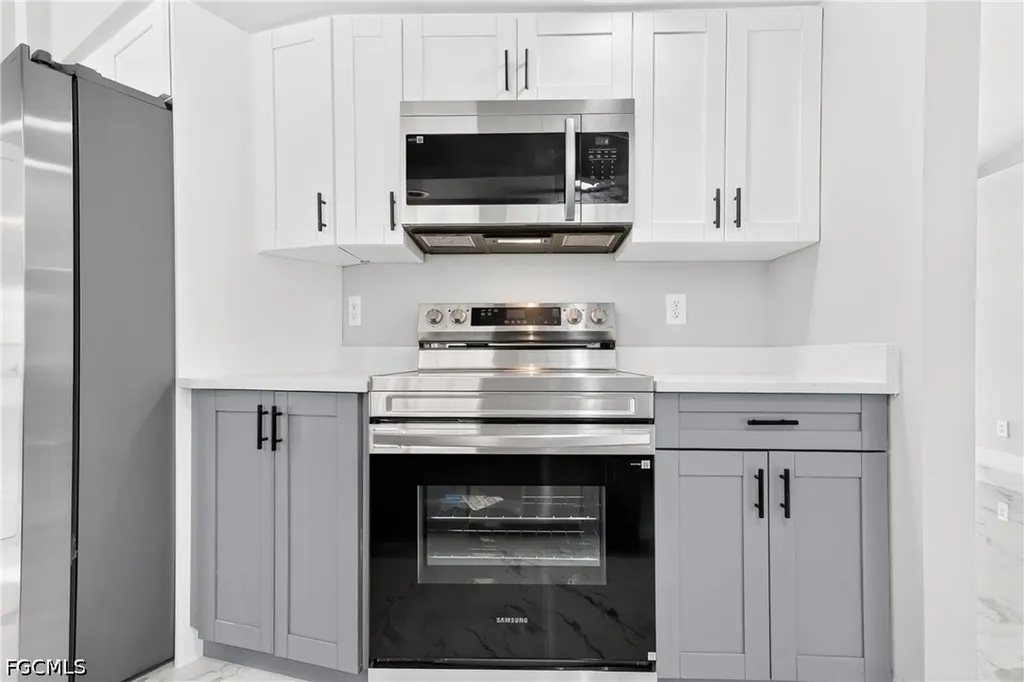 2105 Anita Avenue S Lehigh Acres FL 33976