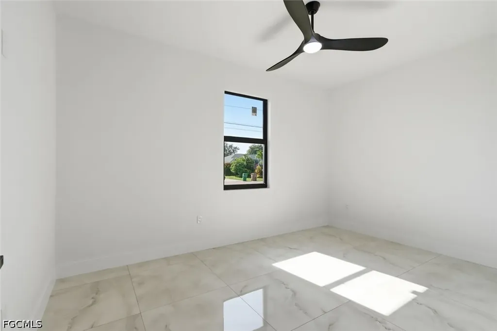 124 SE 2nd Avenue Cape Coral FL 33990