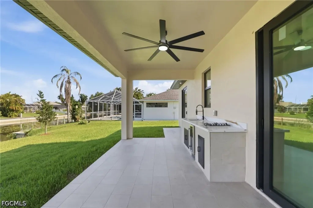 124 SE 2nd Avenue Cape Coral FL 33990