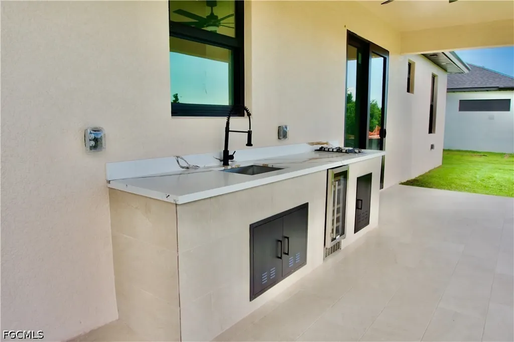124 SE 2nd Avenue Cape Coral FL 33990