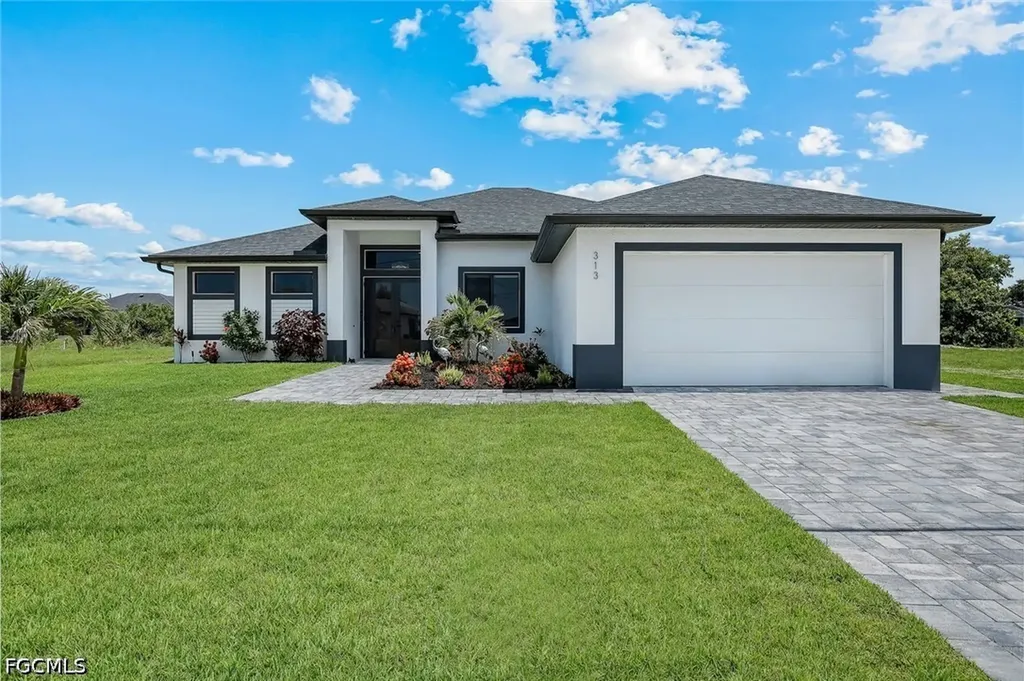 313 NE 5th Terrace Cape Coral FL 33909