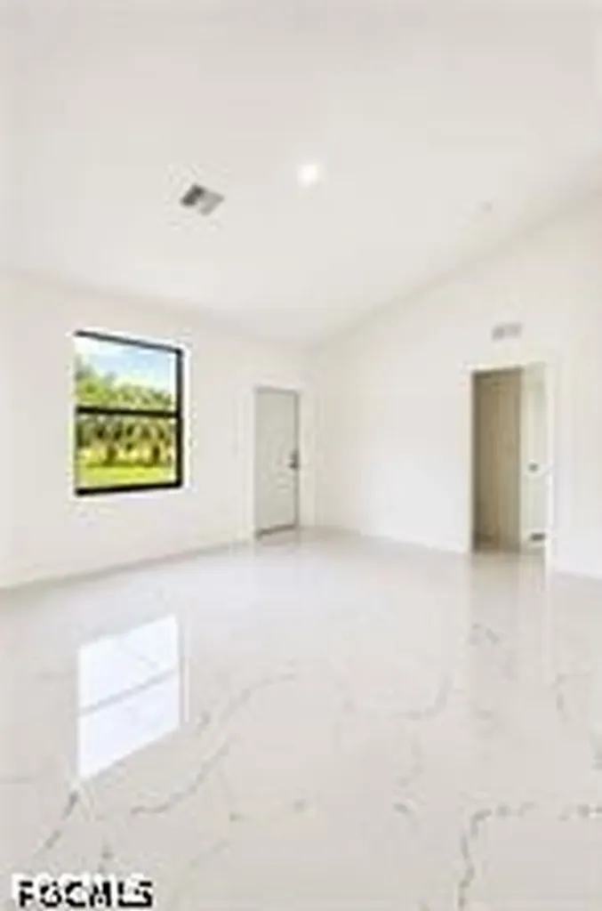 149 Dutch Loop Labelle FL 33935