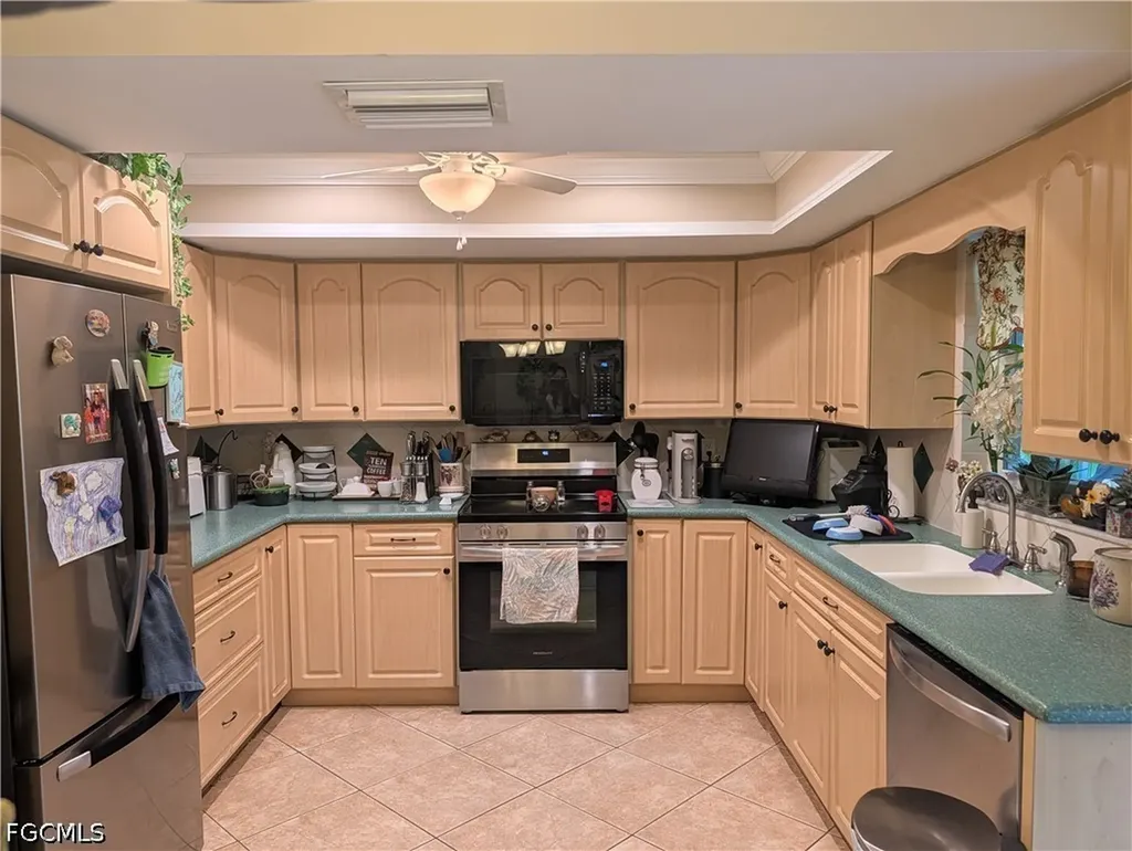 2324 Caladium Road Fort Myers FL 33905