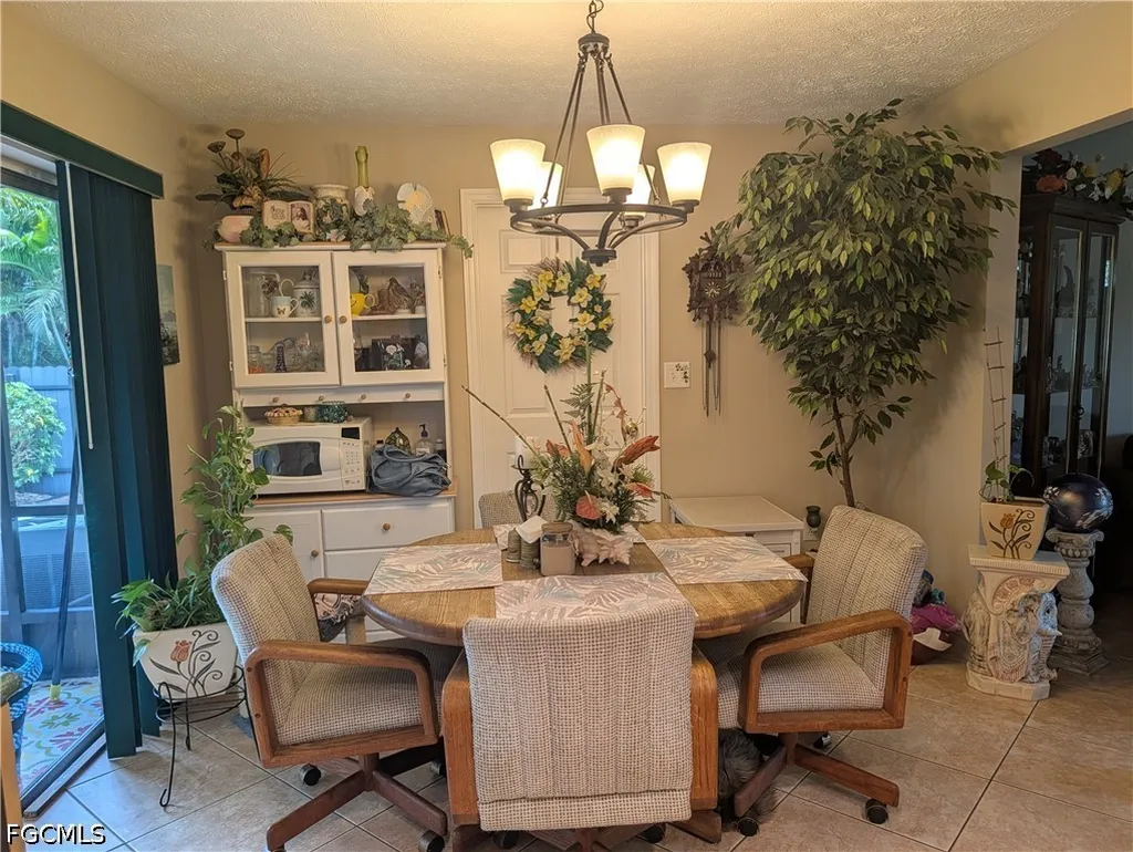 2324 Caladium Road Fort Myers FL 33905
