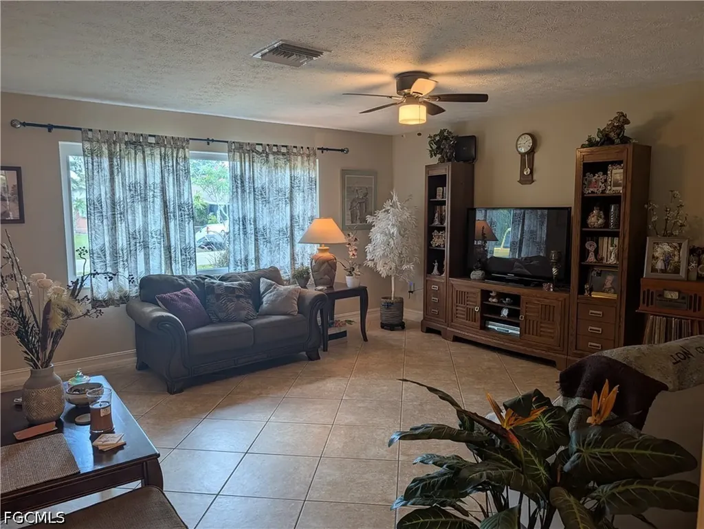 2324 Caladium Road Fort Myers FL 33905