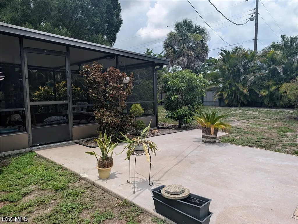 2324 Caladium Road Fort Myers FL 33905