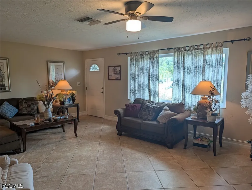 2324 Caladium Road Fort Myers FL 33905