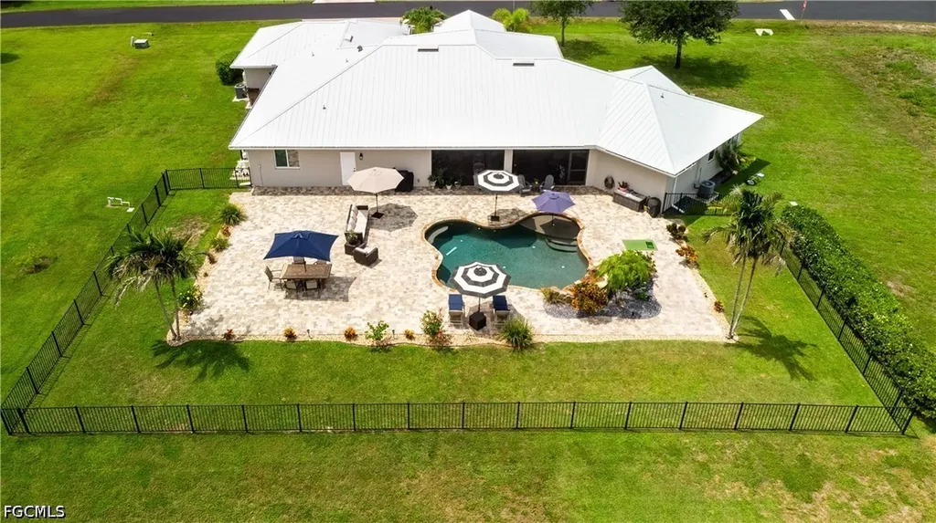 Fort Myers FL, 13961 Binghampton Drive