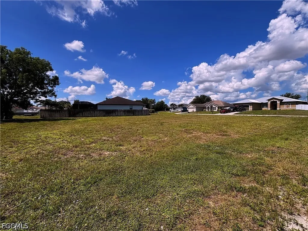 2219 NE 17th Avenue Cape Coral FL 33909