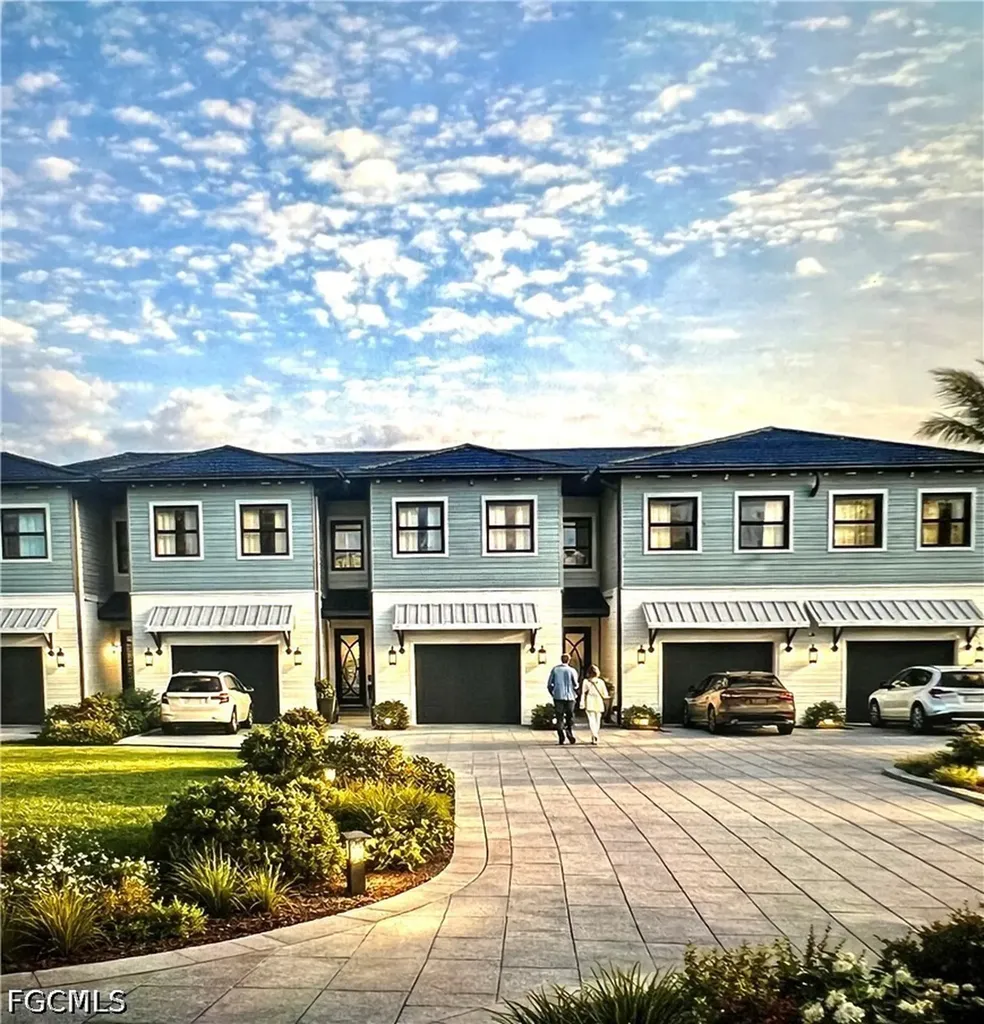 1631 SE 46th Lane Cape Coral FL 33904