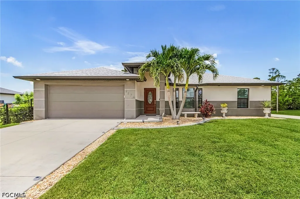 4176 NW 39th Place Cape Coral FL 33993
