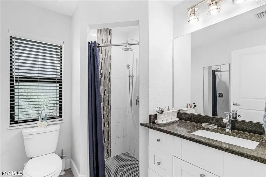 4176 NW 39th Place Cape Coral FL 33993