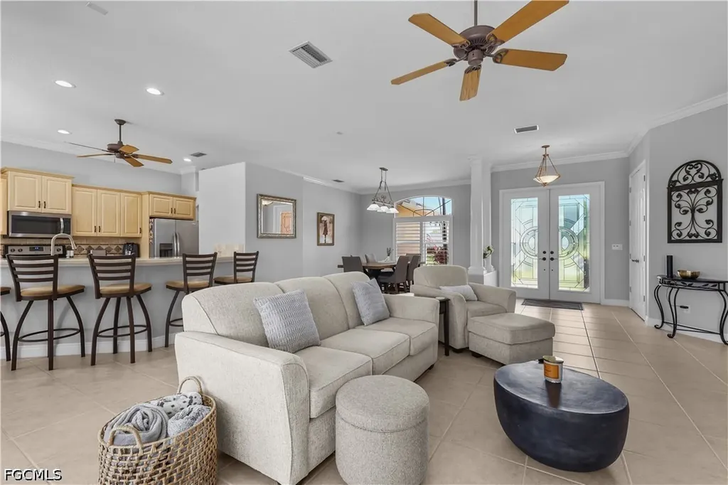 11809 Royal Tee Court Cape Coral FL 33991