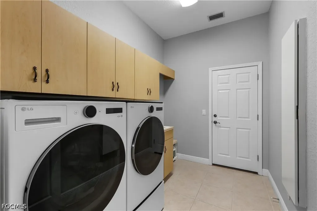 11809 Royal Tee Court Cape Coral FL 33991
