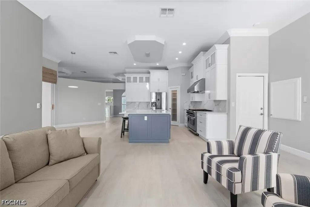 710 Birdie View Point Sanibel FL 33957