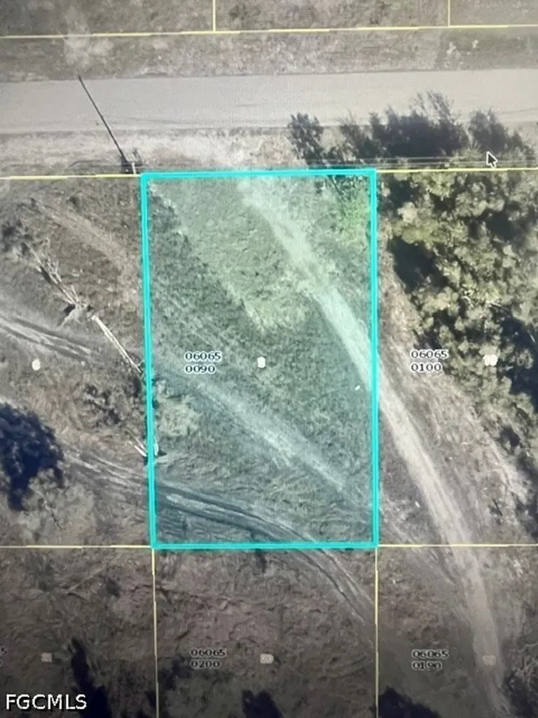 3415 42nd Street SW Lehigh Acres FL 33976