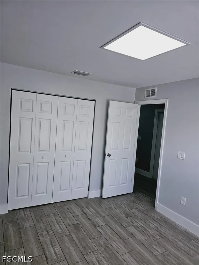 606 SW 8th Place Cape Coral FL 33991