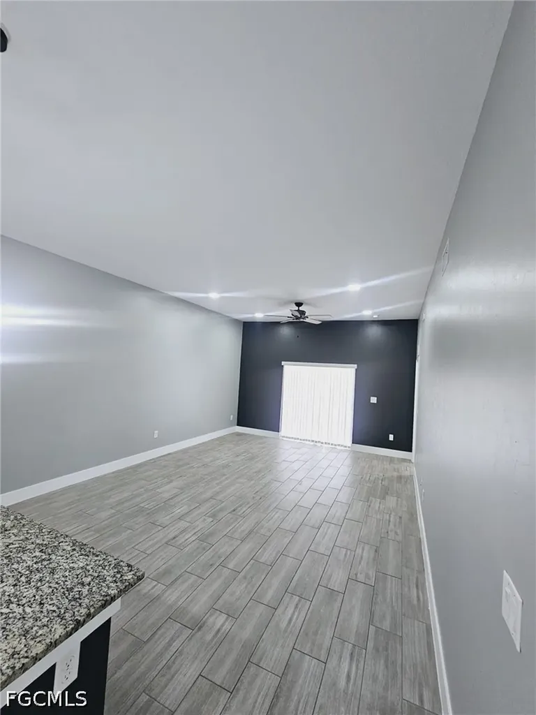 606 SW 8th Place Cape Coral FL 33991