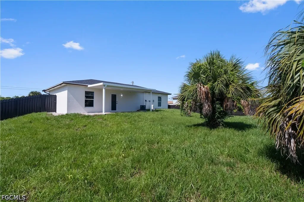 413 Eisenhower Boulevard Lehigh Acres FL 33974