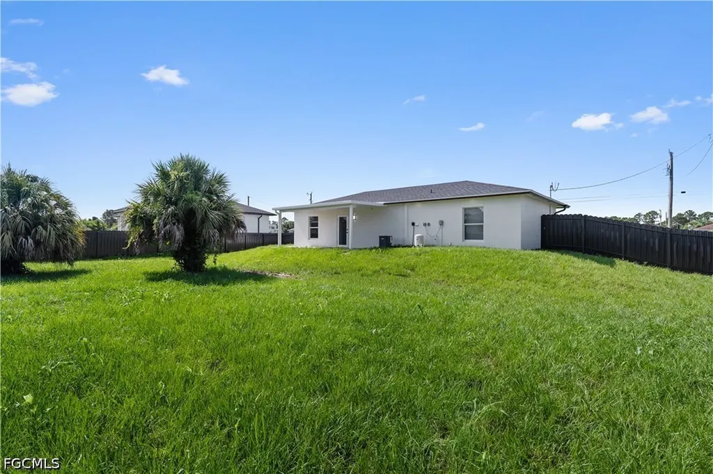 413 Eisenhower Boulevard Lehigh Acres FL 33974