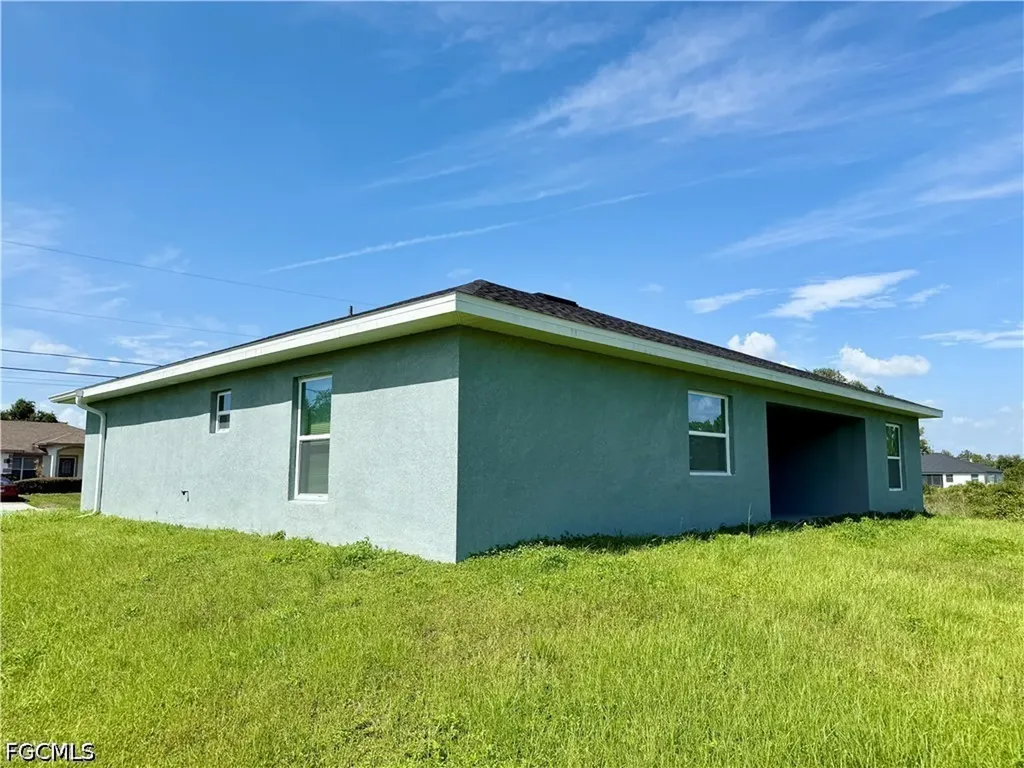 3705 26th Street SW Lehigh Acres FL 33976