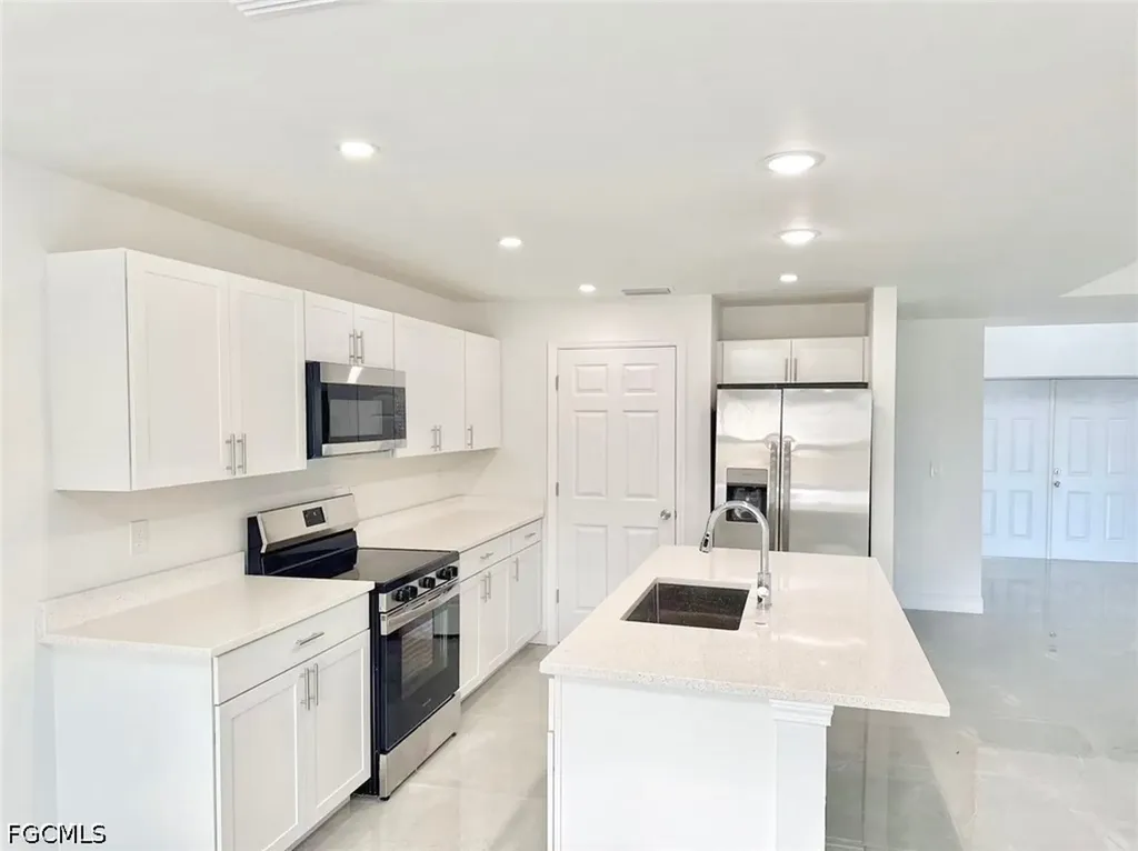 3705 26th Street SW Lehigh Acres FL 33976