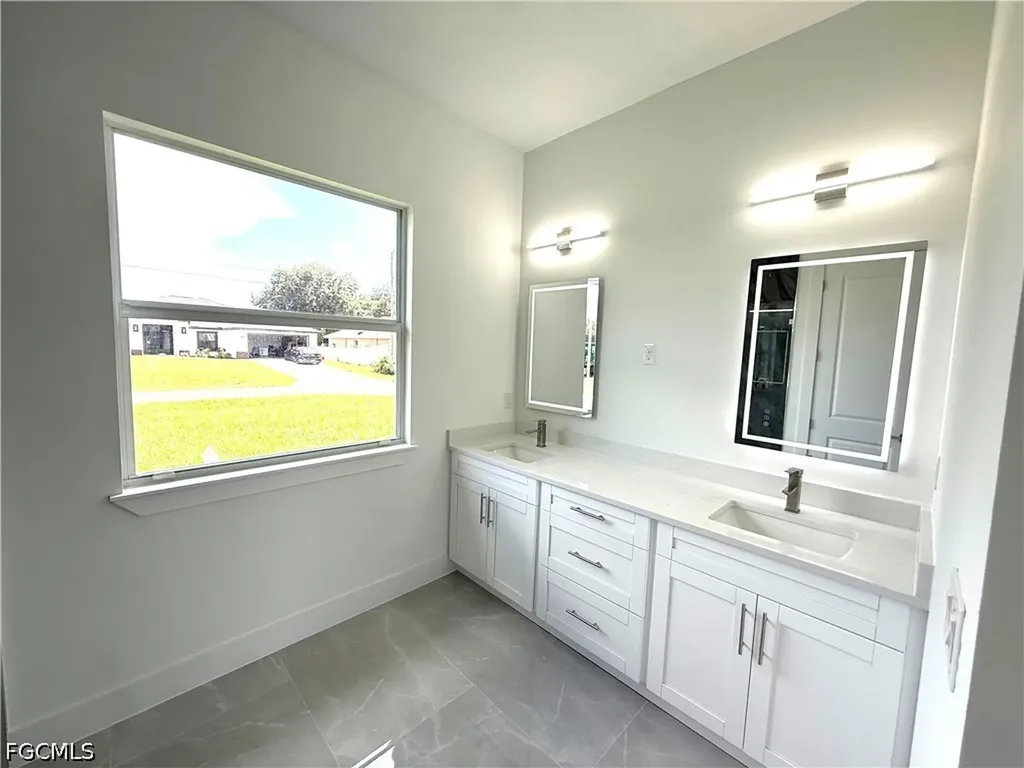 2900 2nd Street SW Lehigh Acres FL 33976