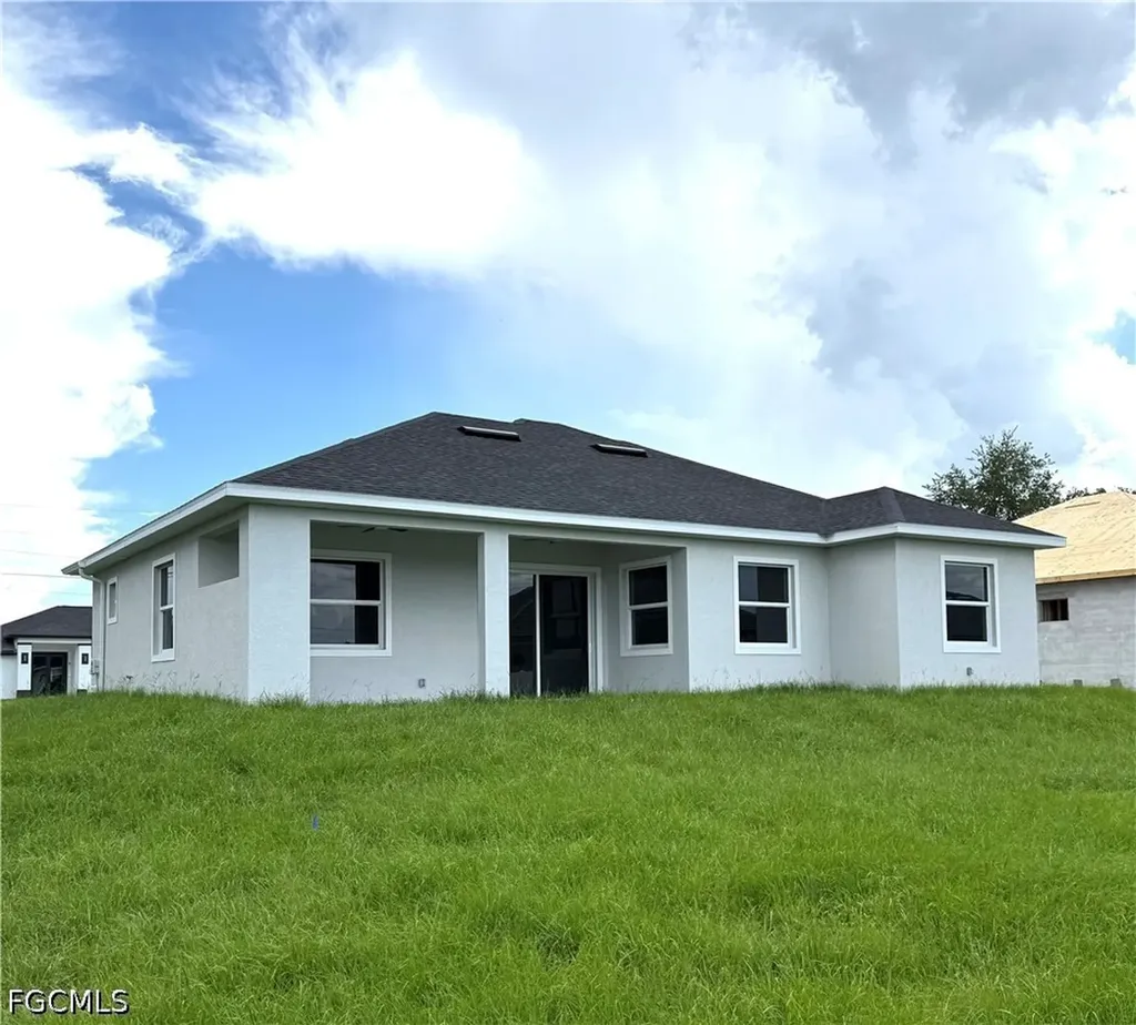 2900 2nd Street SW Lehigh Acres FL 33976