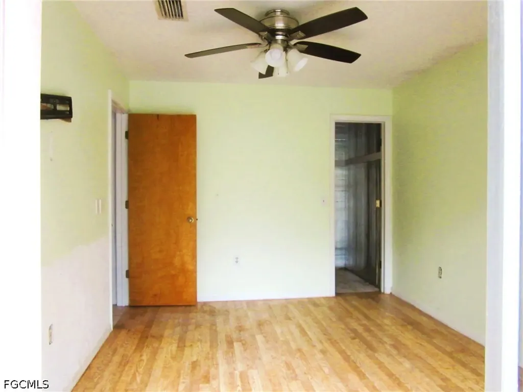 628 SE 19th Lane Cape Coral FL 33990