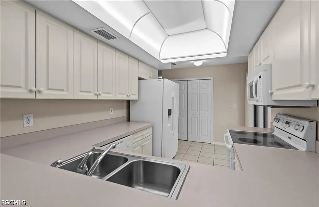 7105 Quail Run Court W Fort Myers FL 33908