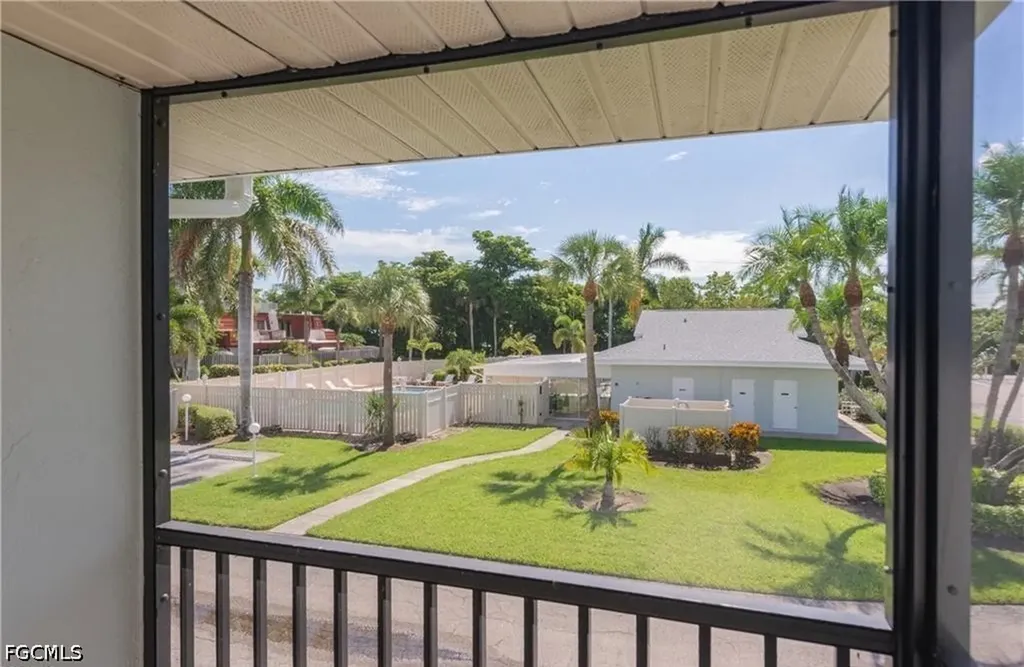 7105 Quail Run Court W Fort Myers FL 33908