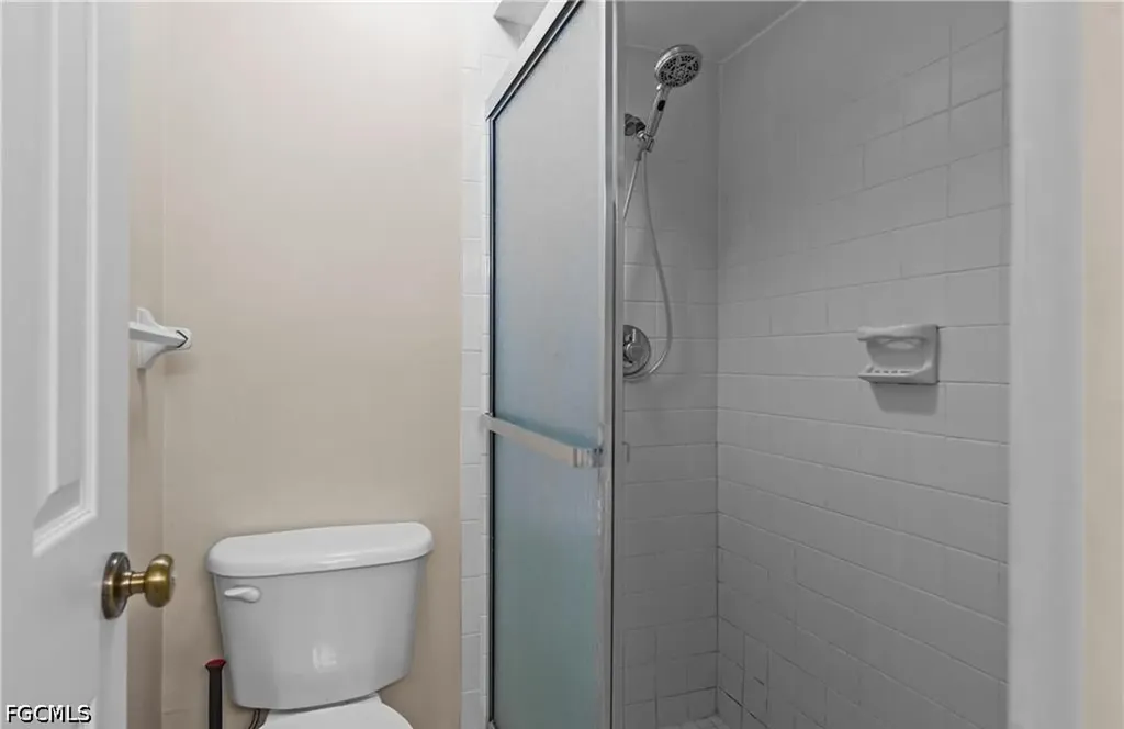 7105 Quail Run Court W Fort Myers FL 33908
