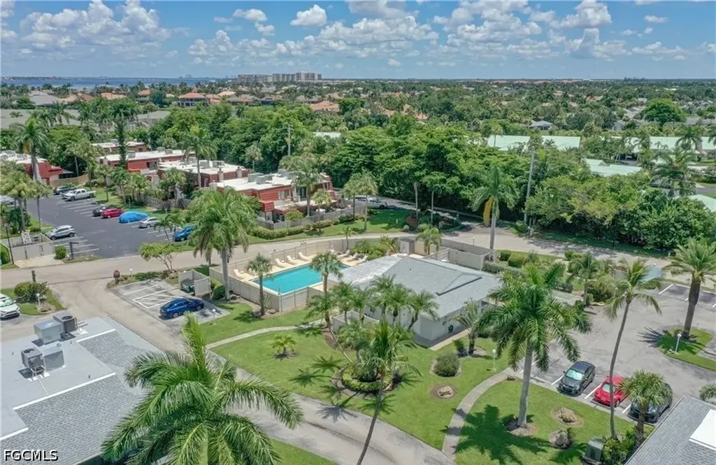 7105 Quail Run Court W Fort Myers FL 33908