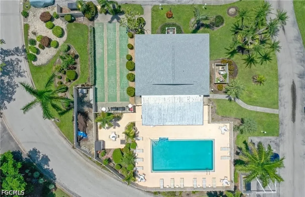 7105 Quail Run Court W Fort Myers FL 33908