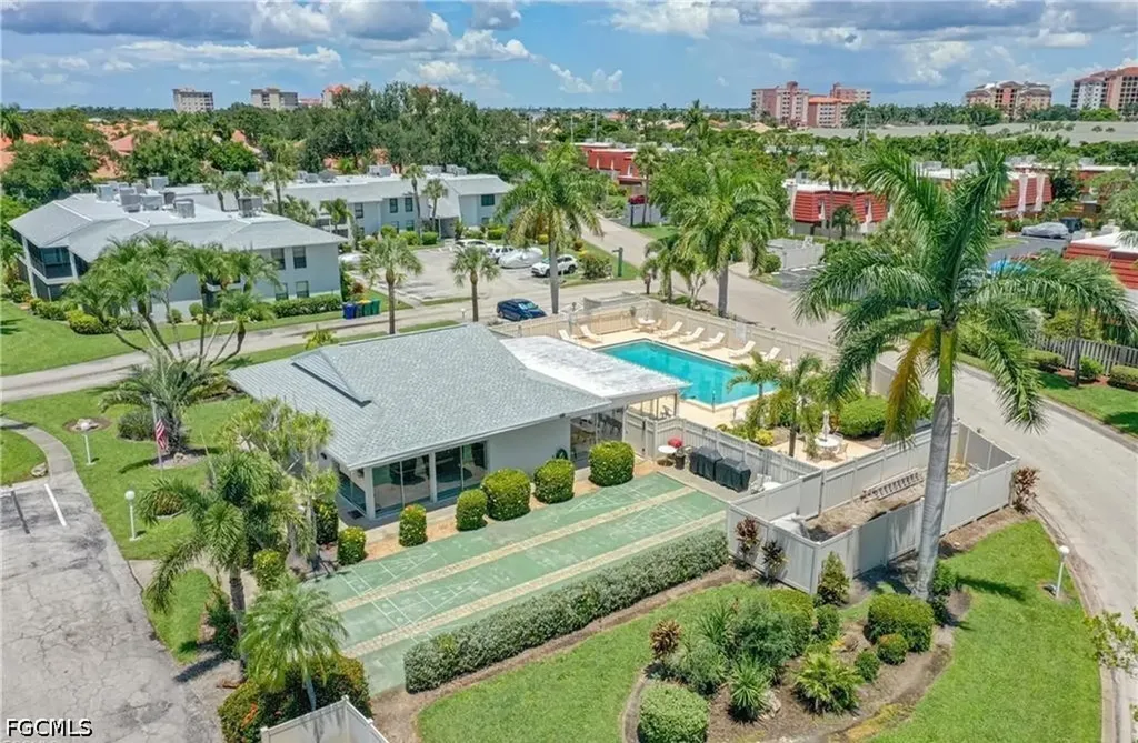 7105 Quail Run Court W Fort Myers FL 33908