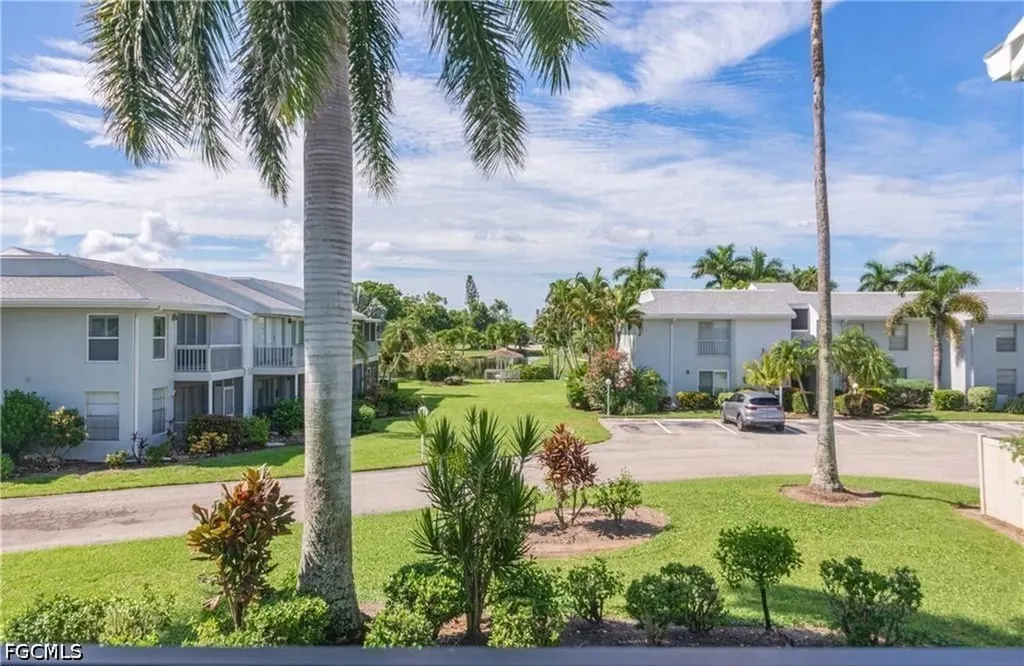 7105 Quail Run Court W Fort Myers FL 33908