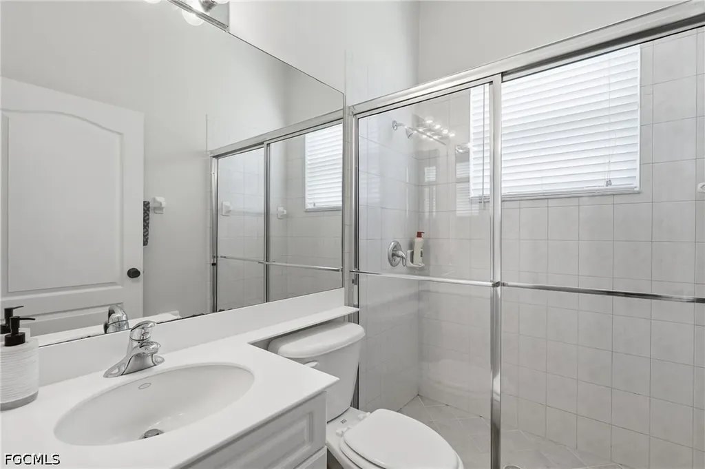 15081 Balmoral Loop Fort Myers FL 33919