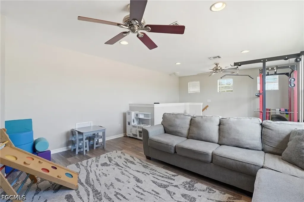 15081 Balmoral Loop Fort Myers FL 33919