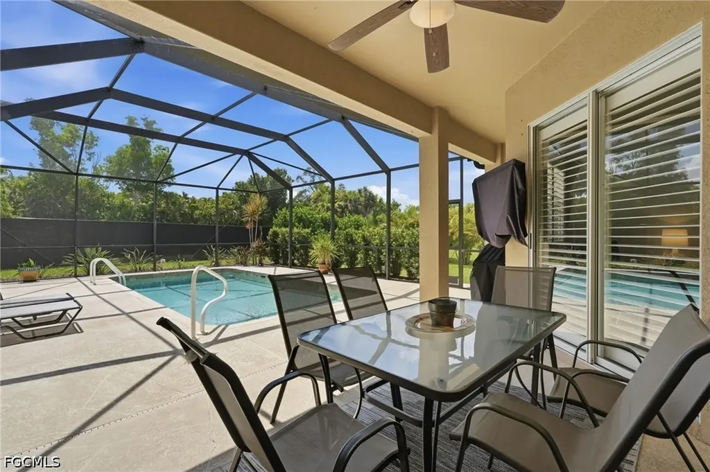 15081 Balmoral Loop Fort Myers FL 33919